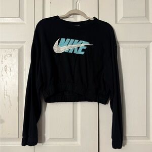 Nike Women's Black and Silver Cropped Hoodie